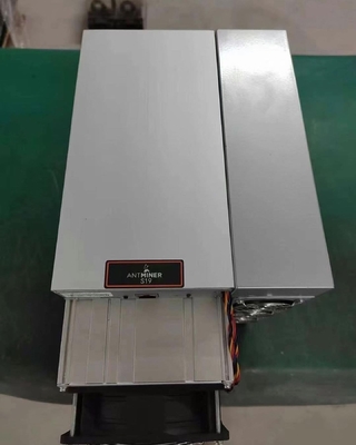 Bitmain Antminer Asic Miner S19 95t 3250W Высокая прибыльность Btc Miner Asic